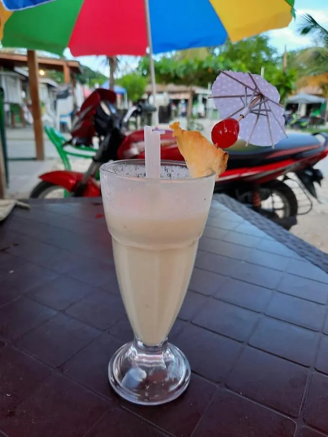 Villa Con Piscina En Los Jardines Boca Chica
